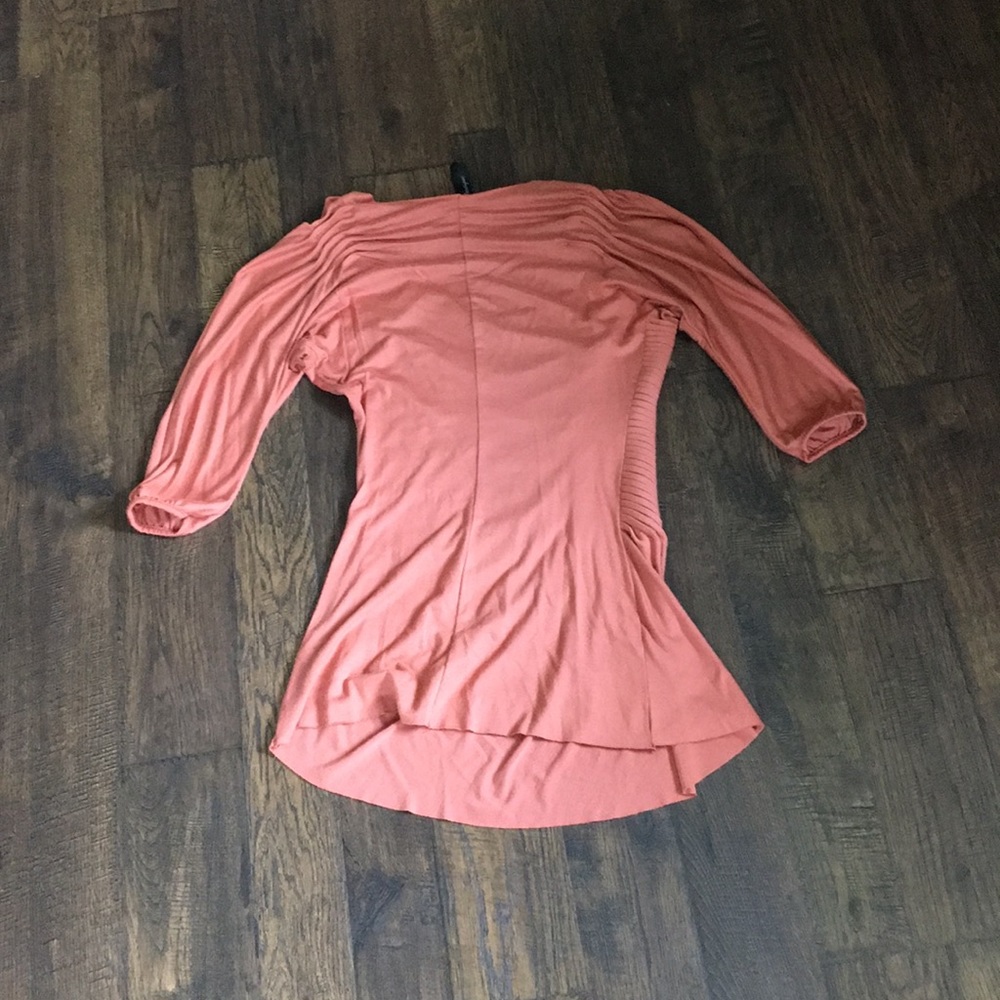 Pink top - Picture 2 of 3